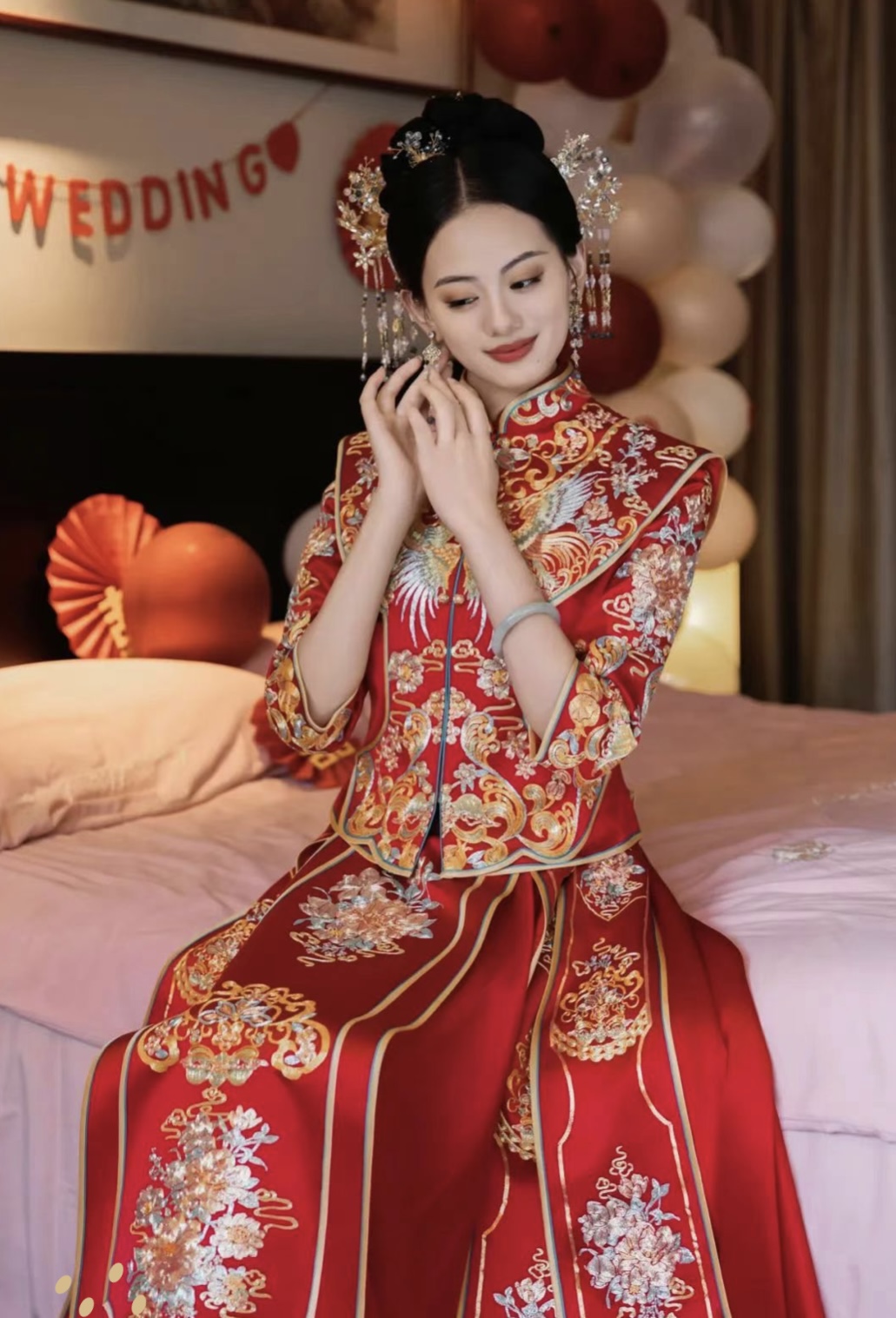 邀請(qǐng)函 | 繡中式嫁衣亮相2024上海國(guó)際婚紗禮服、彩妝造型及時(shí)尚配飾展